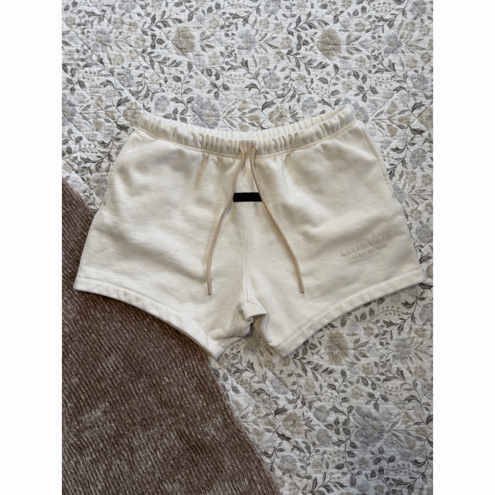 Fear Of God Essentials Sweatshorts - L - EUC!